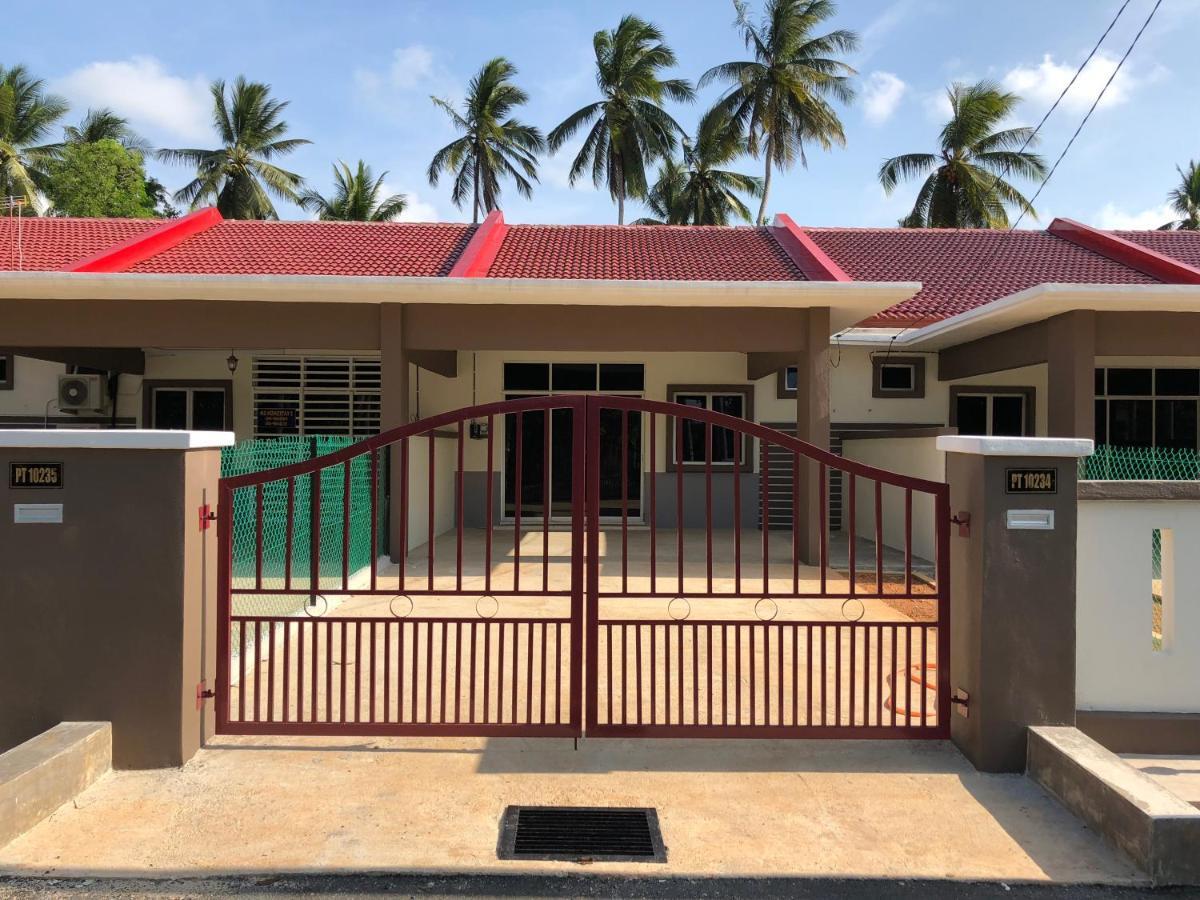 Magnolia 1 Homestay Kampung Kuala Besut Eksteriør billede